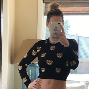 🩷ON HOLD🩷 Moschino Black Sweater with Bear Print